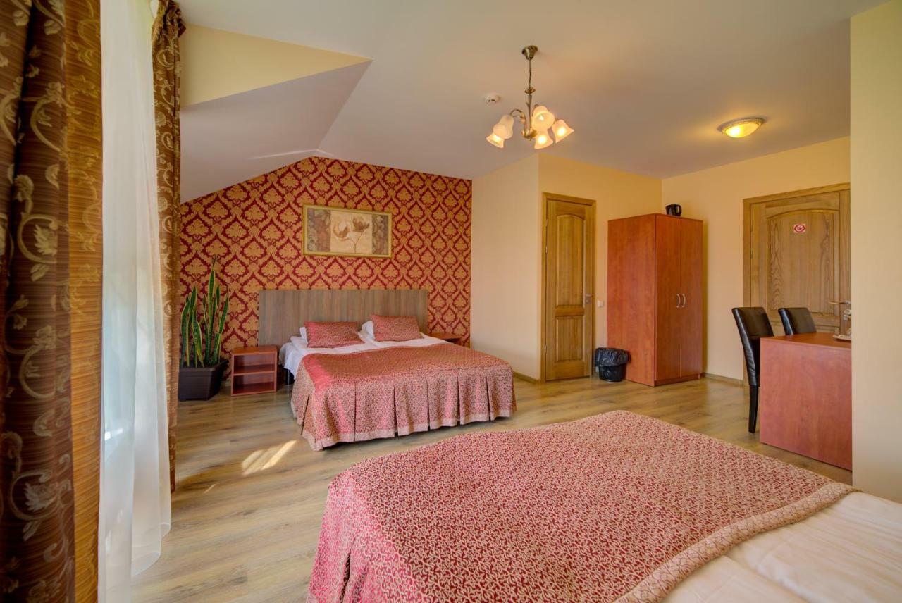 Zupe Guest House Radailiai ภายนอก รูปภาพ
