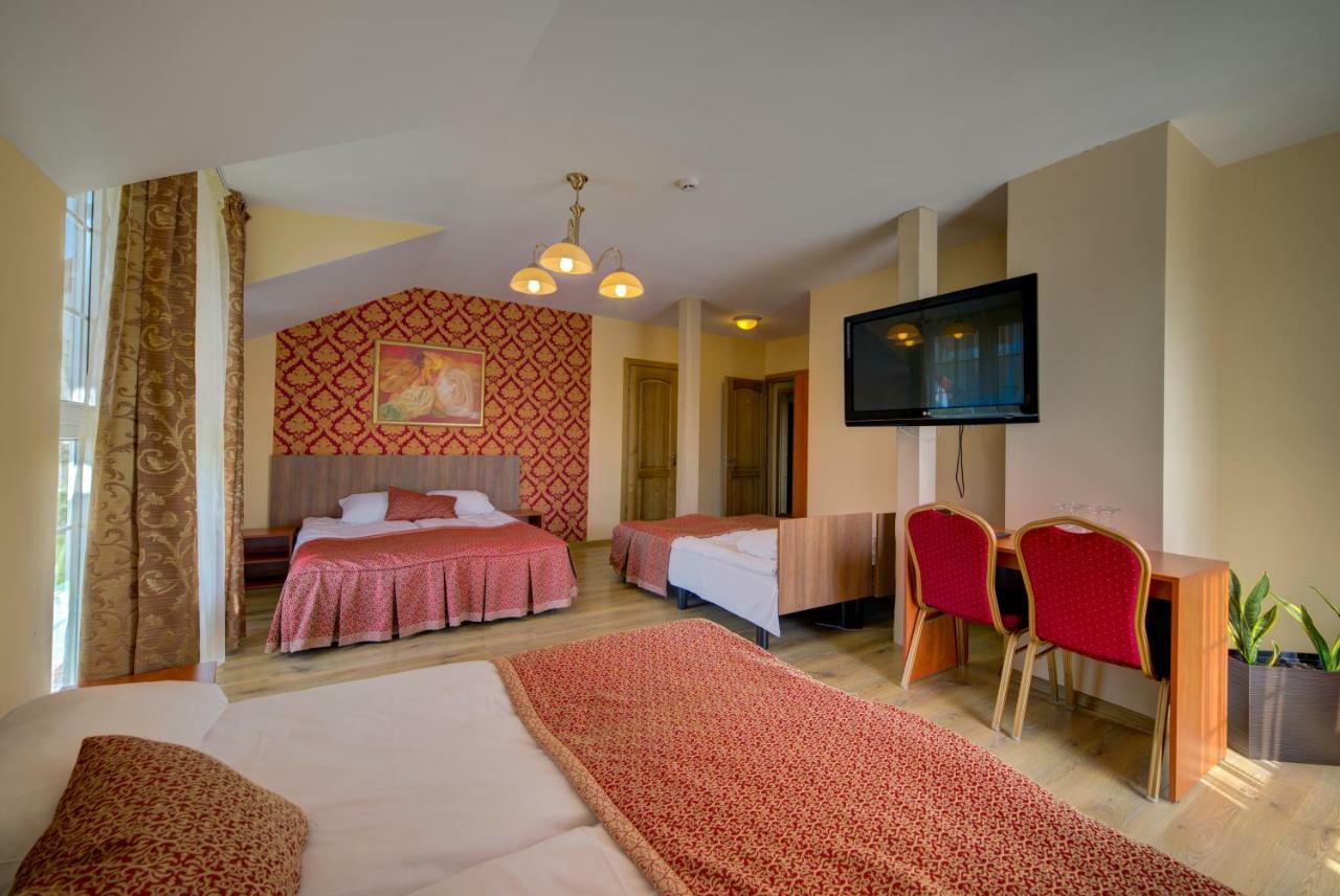 Zupe Guest House Radailiai ภายนอก รูปภาพ