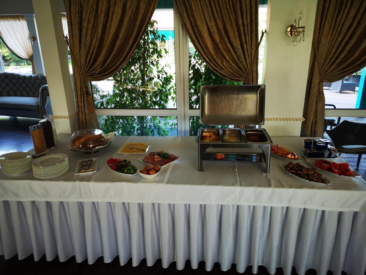 Zupe Guest House Radailiai ภายนอก รูปภาพ